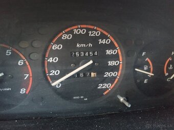 Honda CR-V 2.0 benzín 4x4 - 4