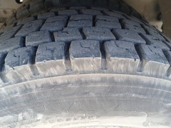 Predam  valnik Man z hydraulickou rukou - 4