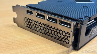 Grafická karta nVidia RTX 3070 8GB - 4
