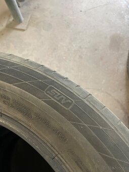 Continental 235/55 R19 - 4