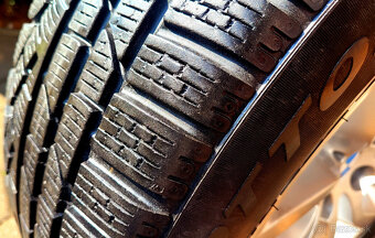 alu R17 5x120, zimné pneu Pirelli 225/60, BMW X3 - 4