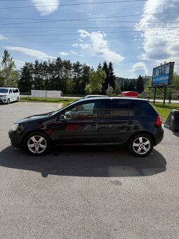 Volkwagen Golf 5 - 4