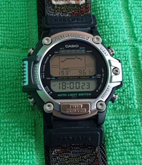 Casio ProTrek PRT-30 Twin Sensor - 4
