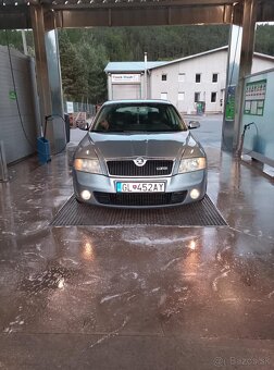 Škoda Octavia 1.6i - 4