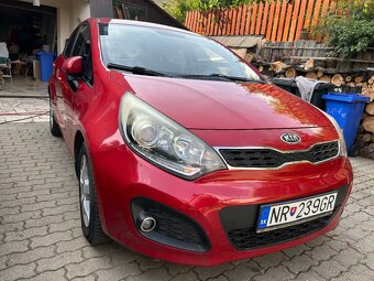 KIA RIO 1,4 crdi , plne pojazdne , nizka spotreba . - 4