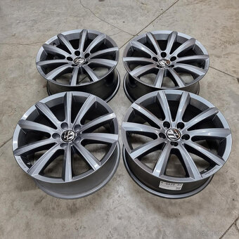 Hliníkové Volkswagen disky 5x112 R18 8J ET25 - 4