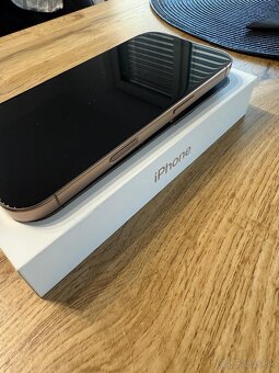 IPHONE 16 PRO - 4