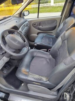 Renault Scénic 1.6 benzín - 4