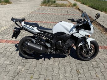 Yamaha Fazer 1000 - 4