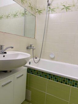 Ponúkame na prenájom 1 izbový byt v Malackách - 4