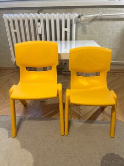 Detský stôl a stoličky - 4