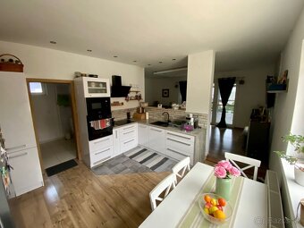 Predám rodinný dom - 4