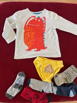 Chlapčenské oblečenie veľkosť 98 - balik - 4