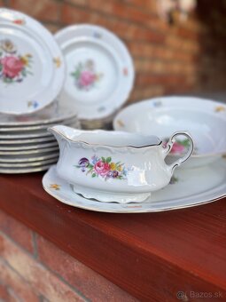 25 ks porcelánu - 4