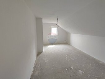 Prenájom 3 iz.bytu v Rod.Dome,Rabčice - 4