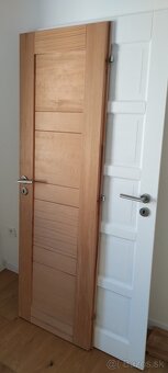 Predám drevené smrekové dvere 60 aj 80cm - 4