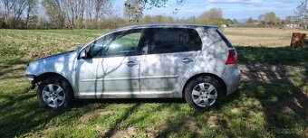 Golf 5 - 4