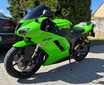 Kawasaki zx6r - 4