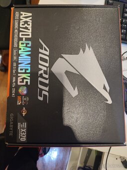 Predám počítač Gigabyte Aorus AX370 - 4