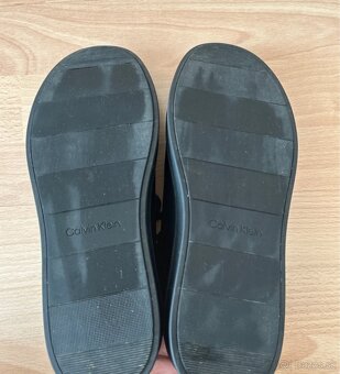 Čierne sneakersy Calvin Klein - 4