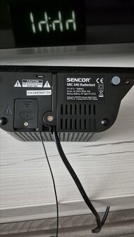 Rádiobudík Sencor s projekciou SRC 340 - 4
