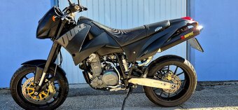 KTM 640 DUKE - 4