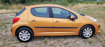 Peugeot 207 1.4 16V, 70 kW, Trendy, r. 2009 – zachovalý stav - 4