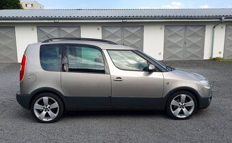 SKODA ROOMSTER SCOUT 1.9TDI 77KW PANORAMA - 4