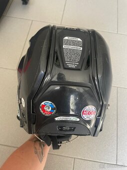 Hokejová výstroj - 4