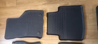 Superb 3  sedan - vanicka do kufra + gumene rohoze - 4