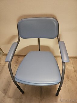 toaletná stolička - mobilná toaleta - 4