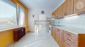 HALO reality - Predaj, dvojizbový byt Tisovec, Francisciho - - 4