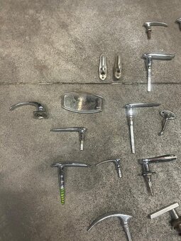 Klúčky, vešiak a doplnky na veterány ŠKODA - 4