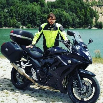 Suzuki GSX1250FA - 4