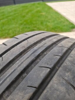 Predám letné pneumatiky Dunlop 245/45R17 - 4