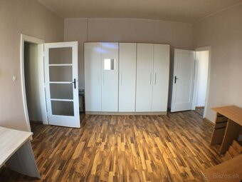3 izbový byt na prenájom pri Jakabovom paláci - 4