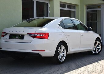 Škoda Superb 2,0TDi STYLE DSG ČR WEBASTO 1M 110 kw - 4