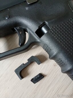 glock 18 - 4