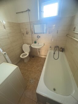 PREDAM RD V ŠTEFANOVIČOVEJ PRI nITRE - 4