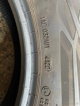 Predám letné pneu 235/55 R 19 - 4