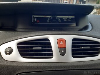 RENAULT GRAND SCENIC III, 7 miestne, 1,9 DCI - 4