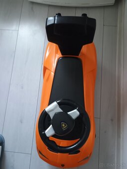 Odrážadlo auto - 4