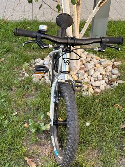 Early Rider Seeker 16, kvalitný a ľahký detský bicykel - 4