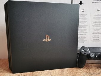 PS4 PRO 1TB - 4
