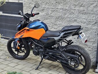 KTM 125 DUKE Orange - 4