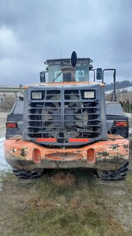 Nakladač Hotachi ZW310 - 4