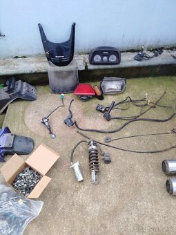 Suzuki gsxf 1100 - 4