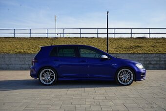 Golf R Mk7 – 385 PS – DSG – TOP výbava – 4M - 4