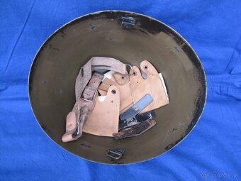 Prilba 32 - 4