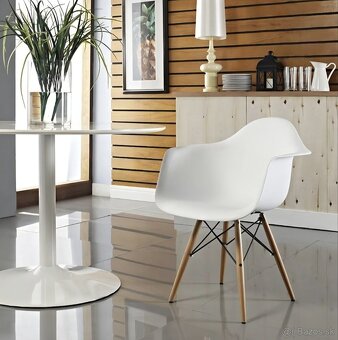 Jedálenské stoličky - 4